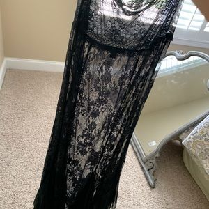 Black lace maxi skirt Widow brand 🖤